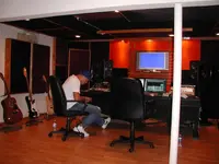 306851_115314538613480_120433125_n.webp