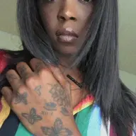 NicoleLove25